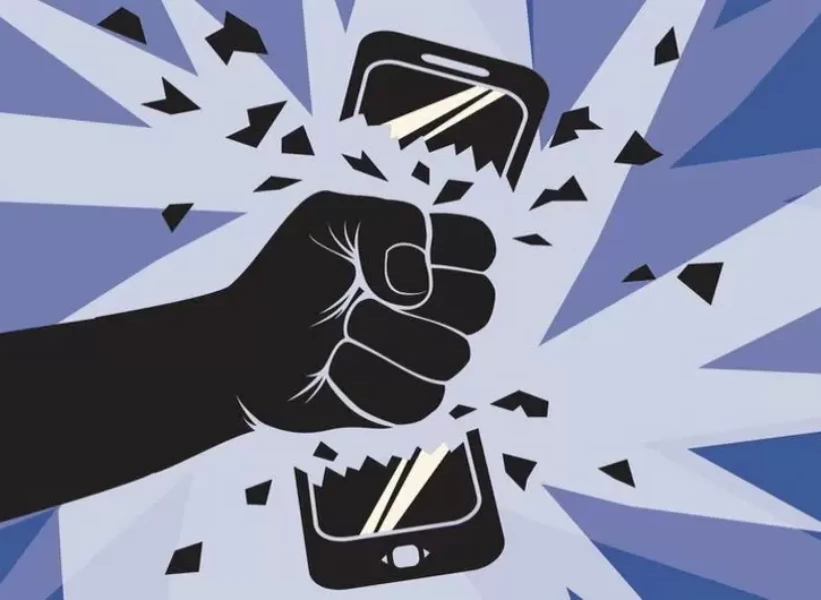 دلایل هنگی گوشی سامسونگ