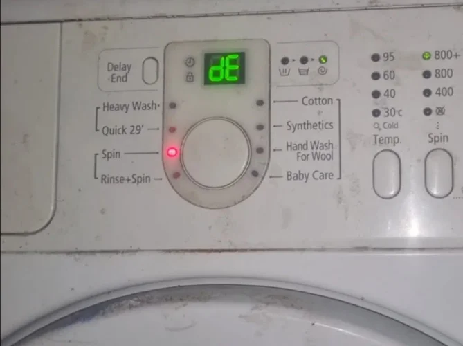 دلایل بروز خطای DE در لباسشویی سامسونگ